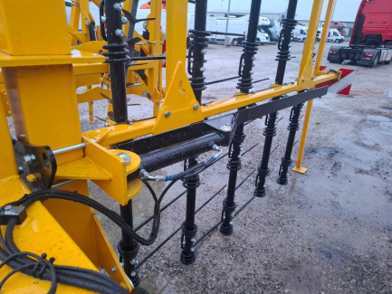 Zdjęcie przedmiotu: Claydon Strawharrow SH7.5 stubble cultivator