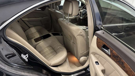 Zdjęcie przedmiotu: Mercedes-Benz CLS 350 CDI BlueEFFICIENCY 218