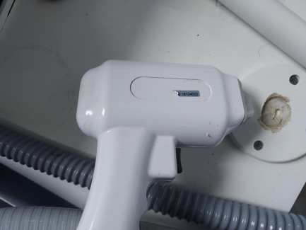 Zdjęcie przedmiotu: Cosmetic device Laser SHR + 808 STUDIO FIGURA