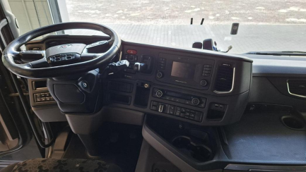 Zdjęcie przedmiotu: SCANIA R450 E6 20.1t LA 4x2 NA