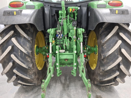 Zdjęcie przedmiotu: Сільськогосподарський трактор JOHN DEERE 6120R