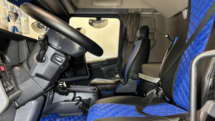Zdjęcie przedmiotu: SCANIA R410 E6 19.0t LA 4x2 HNA Highline