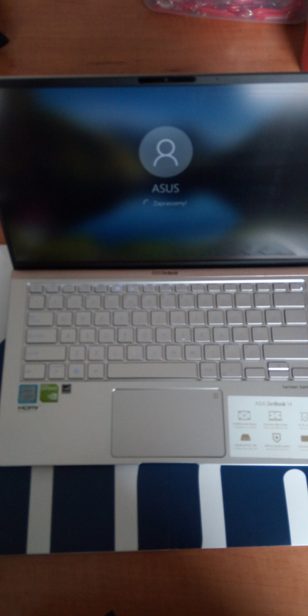 Zdjęcie przedmiotu: ASUS ZenBook 14.1 "Laptop UX433FN i7-8565U / 16GB / 512PCie / Win10