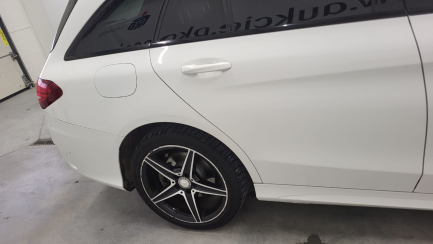 Zdjęcie przedmiotu: Mercedes-benz C 200 4-Matic 7G-TRONIC