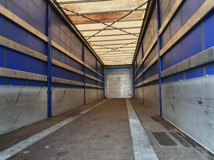 Zdjęcie przedmiotu: KOGEL S24-1 curtain semitrailer