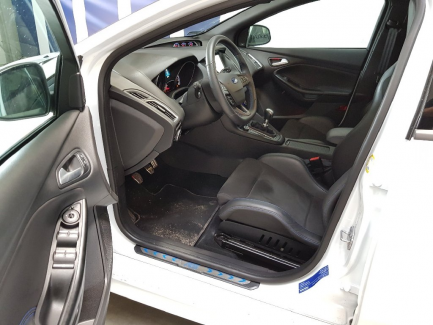 Zdjęcie przedmiotu: Ford Focus RS