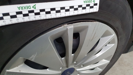 Zdjęcie przedmiotu: Ford Focus sedan 1.6 Trend