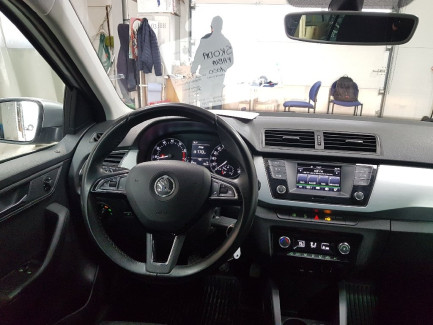 Zdjęcie przedmiotu: Skoda Fabia 1.0 Ambition