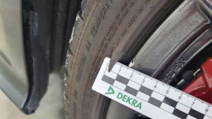 Zdjęcie przedmiotu: Toyota Yaris GR 1.6 Dynamic Oświadczenie o utracie DR
