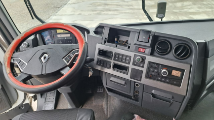 Zdjęcie przedmiotu: Aukcja pakietowa RENAULT T460 + Wecon T0118