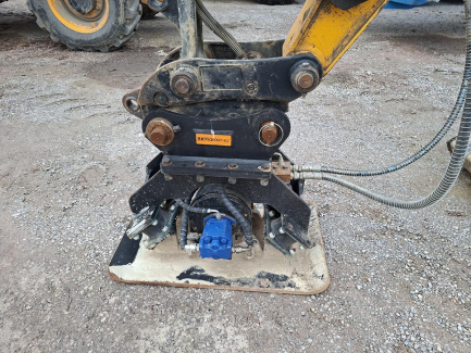 Zdjęcie przedmiotu: JCB 86C-2 mini excavator