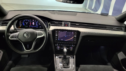 Zdjęcie przedmiotu: Volkswagen Passat 2.0 TDI EVO Elegance DSG