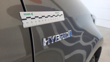 Zdjęcie przedmiotu: Toyota Yaris Hybrid 1.5 Comfort