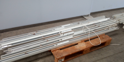 Zdjęcie przedmiotu: LED shop lighting set: POLARIS Led line, model Zander 240-180-54W-D - 16 pcs, rope suspensions - 30 pcs, connector - 1 pcs.