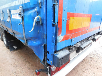 Zdjęcie przedmiotu: MEGA SCHMITZ CARGOBULL AG S01 SCS 24 / L-13.62 CEB curtain semi-trailer