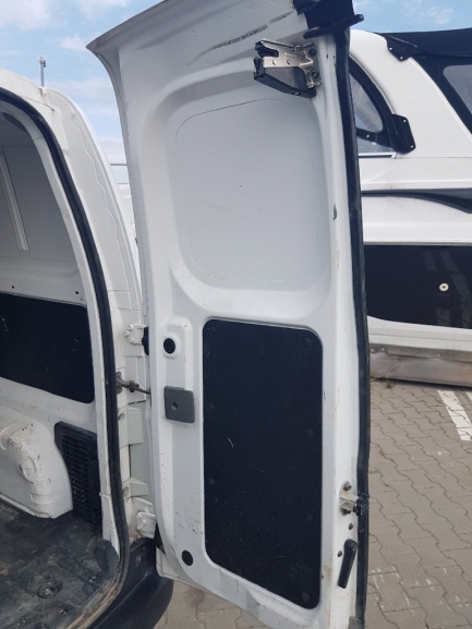 Zdjęcie przedmiotu: Nissan E-NV200 Acenta 24kWh - 109HP 2,2t 14-18