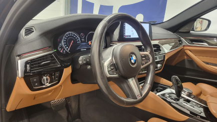 Zdjęcie przedmiotu: BMW 520d xDrive Luxury Line sport-aut