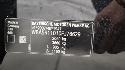 Zdjęcie przedmiotu: BMW 330i Luxury Line aut