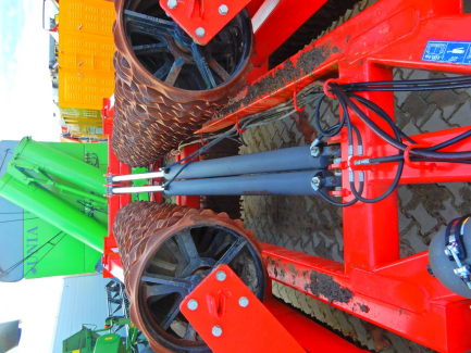 Zdjęcie przedmiotu: Wał uprawowy EXPOM Sp. z o.o. MAXIMUS