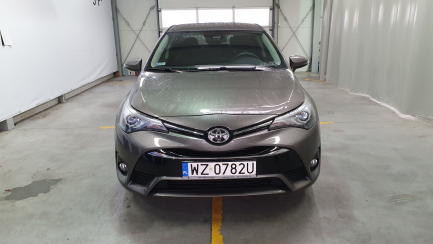 Zdjęcie przedmiotu: Toyota Avensis 1.8 Premium