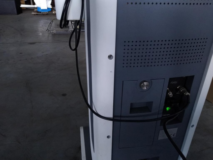 Zdjęcie przedmiotu: Lasmed Ulight medical system