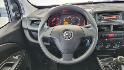 Zdjęcie przedmiotu: Opel Combo Tour Van 1.6 CDTI L1H1