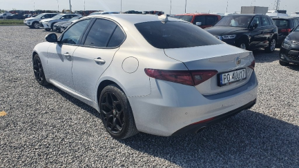 Zdjęcie przedmiotu: ALFA ROMEO GIULIA 2.0 Turbo Business aut