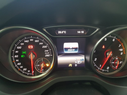 Zdjęcie przedmiotu: MERCEDES-BENZ CLA Shooting Brake  CLA 200 7G-DCT Urban