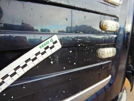 Zdjęcie przedmiotu: AUCTION OF THE DAY Volvo FH 16 700 6x4 Globetrotter Euro 5 with BERGS FOGEN timber body with JONSERED 1080 crane