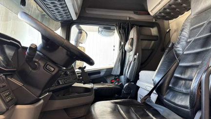 Zdjęcie przedmiotu: SCANIA S580 E6 26.0t LA 6x2 NA