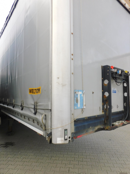 Zdjęcie przedmiotu: AUCTION OF THE DAY WIELTON NS3K Curtain trailer