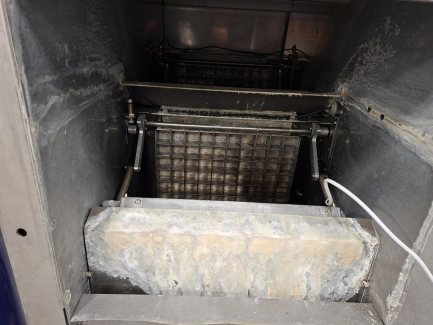 Zdjęcie przedmiotu: Wytwornica do lodu BARMATIC + system do przechowywania i transportu lodu