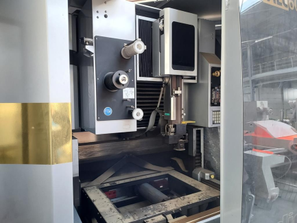 Zdjęcie przedmiotu: 5-axis electroerosion wire cutter SODICK ALC600G