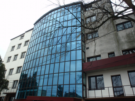 Zdjęcie przedmiotu: Budynek biurowo-hotelowy