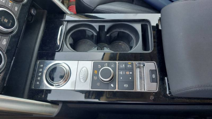 Zdjęcie przedmiotu: LAND ROVER Discovery V 2.0 SD4 HSE Aut.