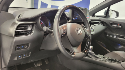 Zdjęcie przedmiotu: Toyota C-HR 2.0 HYBRID STYLE CVT