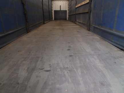 Zdjęcie przedmiotu: KRONE SD Curtain trailer