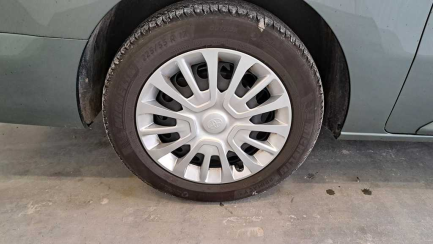 Zdjęcie przedmiotu: Toyota PROACE Verso 2.0 D-4D E6EA 2.9t Medium Business Aut