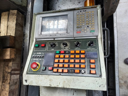 Zdjęcie przedmiotu: MAGNUM MACHINERY CO. CNC milling machine. LTD. TAIWAN VMC-850