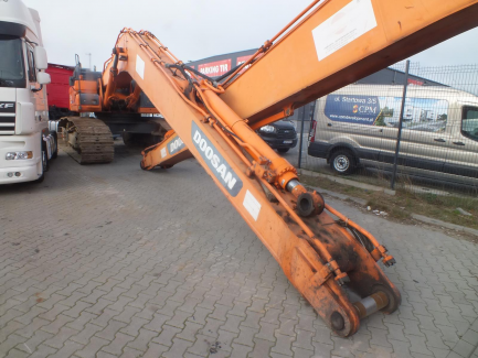 Zdjęcie przedmiotu: Koparka gąsiennicowa DOSSAN DX 530 LC-3