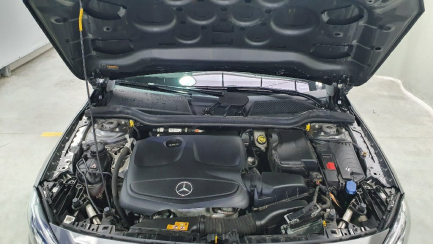 Zdjęcie przedmiotu: Mercedes-benz Gla Hatchback