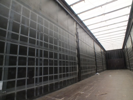 Zdjęcie przedmiotu: KRONE SD curtain semi-trailer