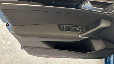 Zdjęcie przedmiotu: Volkswagen Touran 1.5 TSI E6d Highline DSG