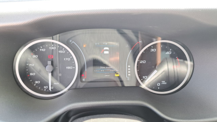 Zdjęcie przedmiotu: Iveco Daily 70C18H HI-MATIC MR`22 E6e 7.2t