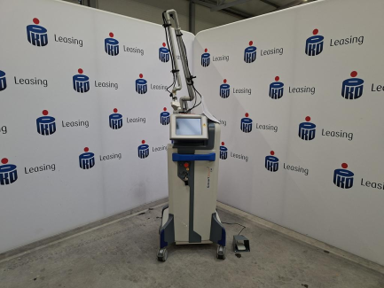 Zdjęcie przedmiotu: Laser medyczny DEKA SmartXide2 C40 wykorzystywany do zabieg&oacute;w w medycynie estetycznej, dermatologii, ginekologii oraz chirurgii tkanek miękkich.