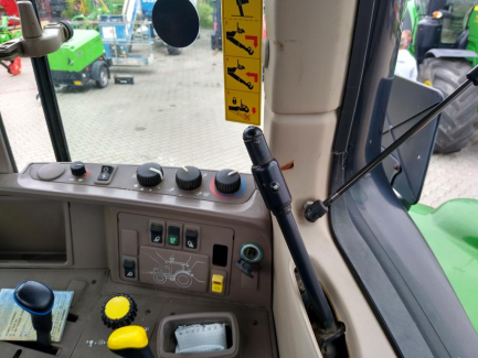 Zdjęcie przedmiotu: John Deere 6430 tractor + KNOCH I front loader