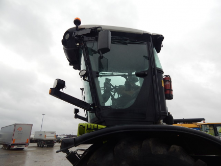 Zdjęcie przedmiotu: Ciągnik rolniczy CLAAS XERION 3800 TRAC VC