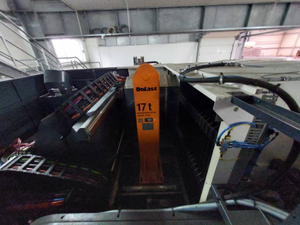 Zdjęcie przedmiotu: Centrum obr&oacute;bcze DMG Mori DMU 95 monoBlock