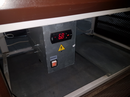 Zdjęcie przedmiotu: Lady chłodnicze z krajalnicą do wędlin i ser&oacute;w