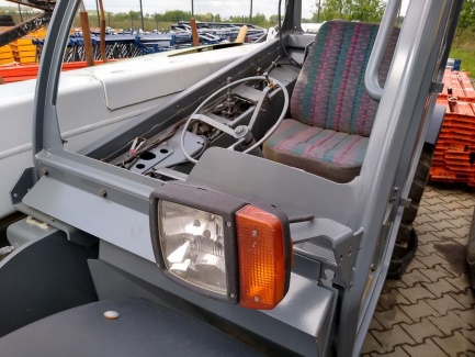 Zdjęcie przedmiotu: CLAAS 415 415-01 / 6030 Scorpion telescopic loader